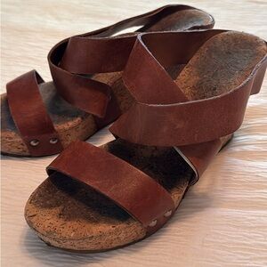 Cork wedge heels